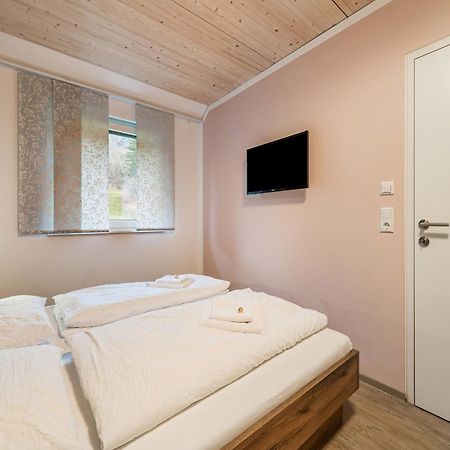 Large Apartment In Sankt Georgen With Balcony Fürstau Eksteriør bilde